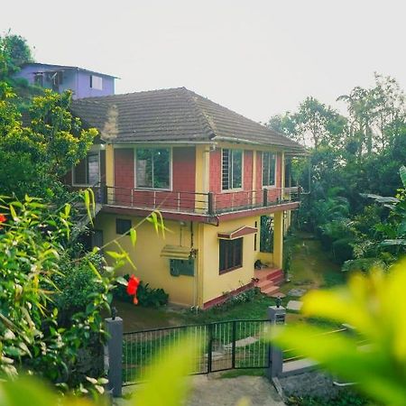 Eshwari Cottage Мадикери Екстериор снимка