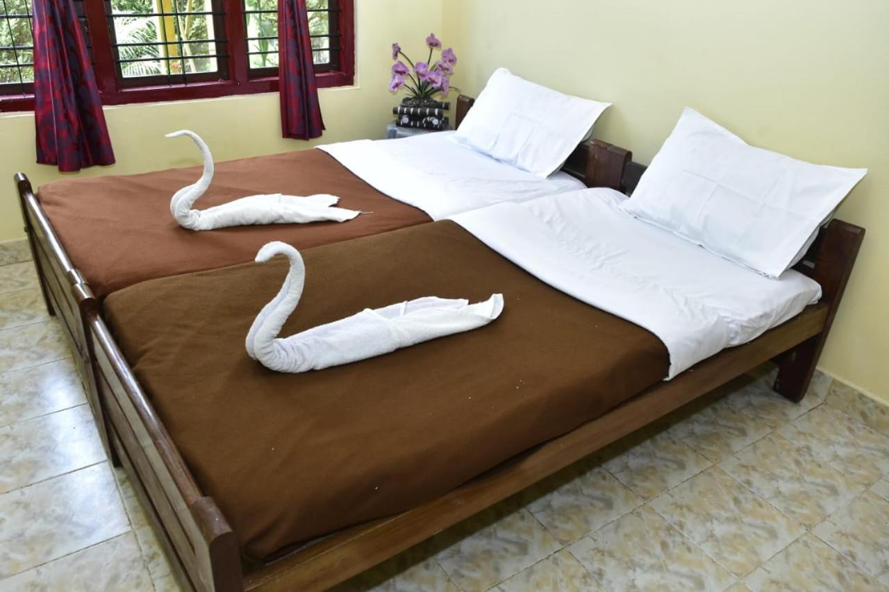 Eshwari Cottage Мадикери Екстериор снимка